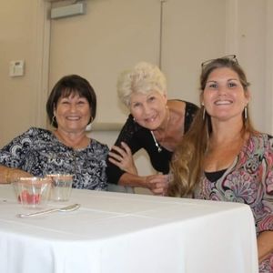 Meet your Posher, Debra